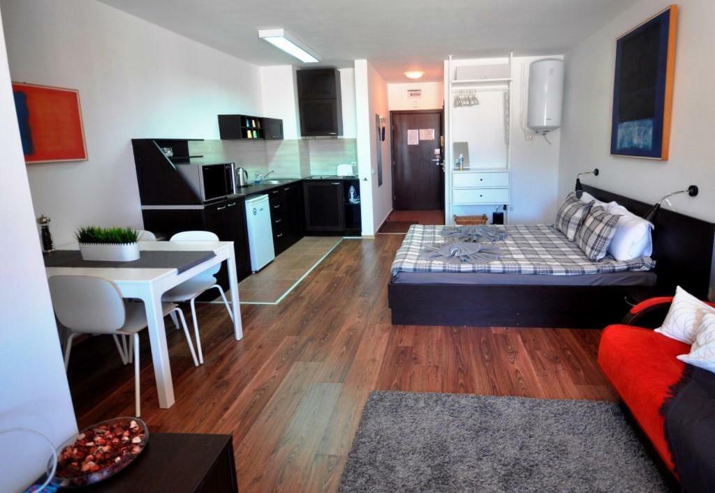 Apartman U Kompleksu Royal Towers Bansko Zewnętrze zdjęcie